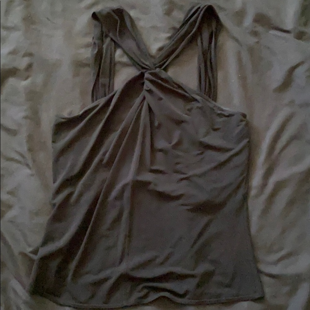 Max Studio cross front tank